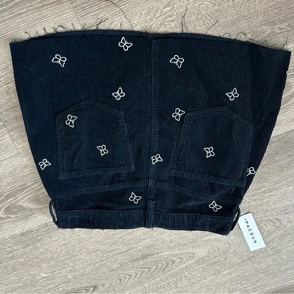 PacSun Black Embellished A-Line Mini Skirt - Picture 3 of 3